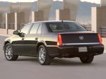 Cadillac DTS 2005 года